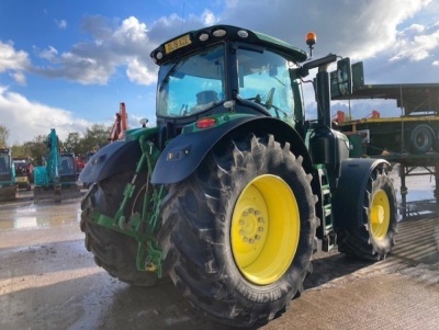 2019 John Deere 6250R Tractor - 8