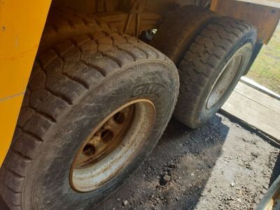 2016 Volvo FM420 8x4 Alloy Body Aggregate Spec Tipper - 23