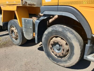 2012 Volvo FM380 8x4 Alloy Body Aggregate Spec Tipper - 7