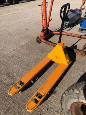 3000KG Pallet Truck - 2