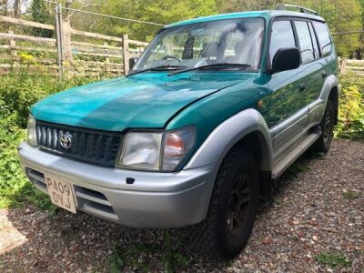 1996 Toyota Land Cruiser Colorado 5 Dr Car