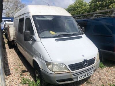 2005 Mercedes Sprinter 311 Van - 2