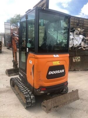 2016 Doosan DX19 Mini Digger  - 3