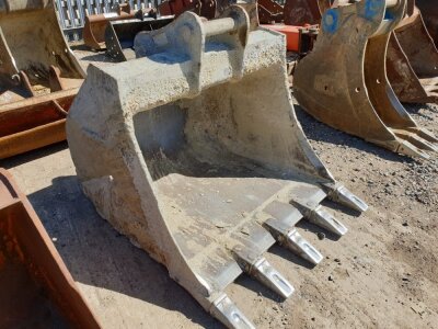 Hill 4' Digging Bucket 65mm Pins - 3