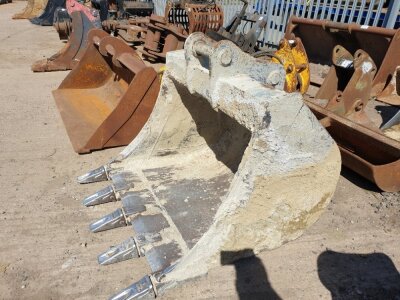 Hill 4' Digging Bucket 65mm Pins - 4