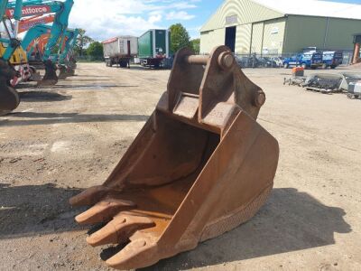 4ft Digging Bucket 90mm Pins - 2