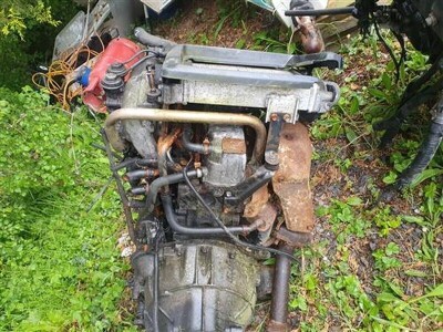 Isuzu 4 Cylinder Diesel Engine & Gearbox - 2