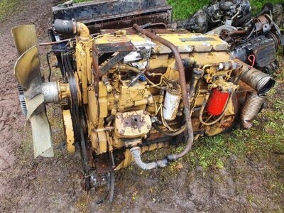 Caterpillar 3126 6 Cylinder Diesel Engine 220 HP - 2