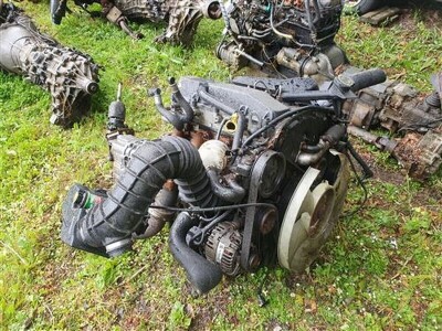 Ford 4 Cylinder Diesel Engine & Gearbox