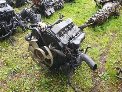 Ford 4 Cylinder Diesel Engine & Gearbox - 2