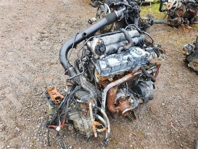 Mercedes 4 Cylinder Diesel Engine - 2