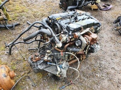 Ford 4 Cylinder Diesel Engine & Gearbox - 4