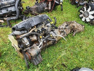 Ssang Yong 4 Cylinder XDI 270 Diesel Engine & Gearbox - 4
