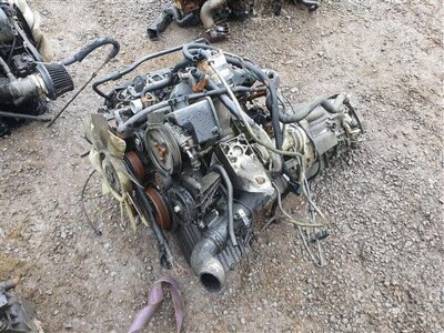 Mercedes 4 Cylinder Diesel Engine & Gearbox