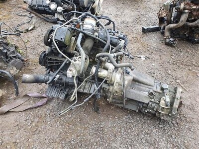 Mercedes 4 Cylinder Diesel Engine & Gearbox - 4