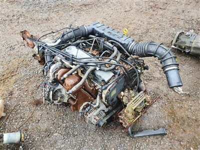 Ford 4 Cylinder Diesel Engine & Gearbox - 3