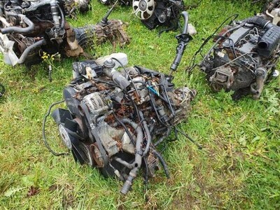 VW 5 Cylinder Diesel Engine & Gearbox - 2