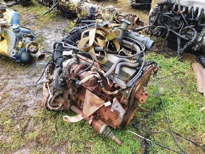 Ford 4 Cylinder Diesel Engine & Gearbox - 3