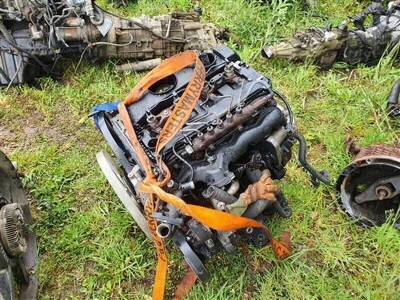 Ford 4 CYL Diesel Engine & Gearbox - 2