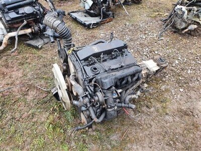 Ford 4 Cylinder Diesel Engine & Gearbox - 2