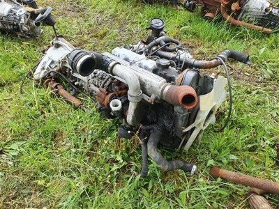 Tata 4 Cylinder Diesel Engine & Gearbox - 3