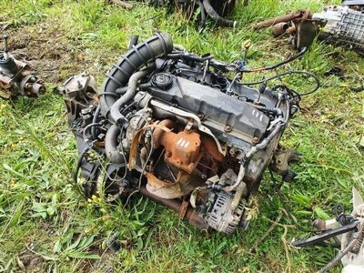 Ford 4 Cylinder Diesel Engine & Gearbox - 2