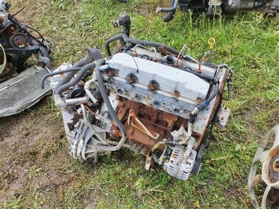 Ford 4 Cylinder Diesel Engine & Gearbox