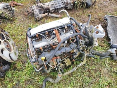 Ford 4 Cylinder Diesel Engine & Gearbox - 2