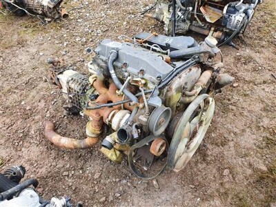 Ford 4 Cylinder Diesel Engine & Gearbox - 2