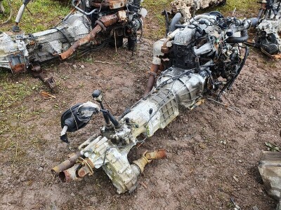 Mazda 4 Cylinder Diesel Engine & Gearbox - 4