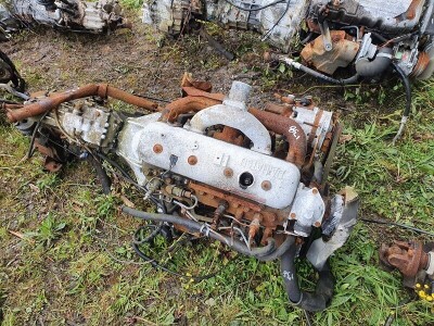 Daihatsu 4 Cylinder Diesel Engine & Gearbox - 2