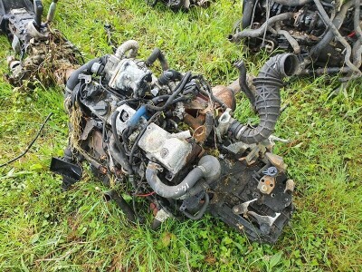 Ford 4 Cylinder Diesel Engine & Gearbox - 3