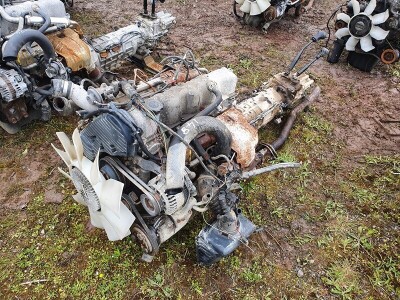 Mazda 4 Cylinder Diesel Engine & Gearbox - 3