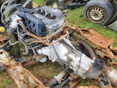 Ford 4 Cylinder Diesel Engine & Gearbox - 3