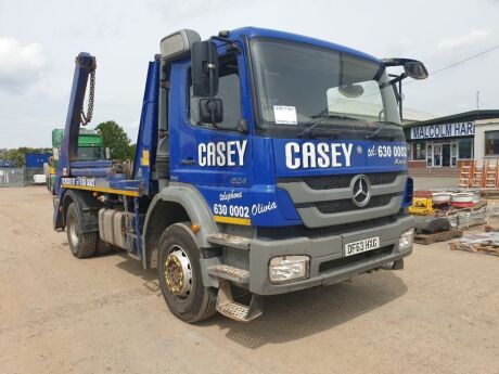 2013 Mercedes Axor 1824 Skip Loader