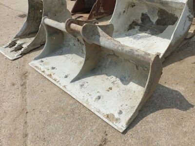 6ft Ditching Bucket 65mm Pins - 2