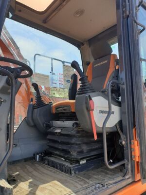 2016 Doosan DW140-3 Wheeled Excavator  - 9