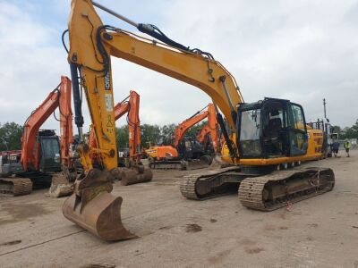 2014 JCB JS220 Excavator