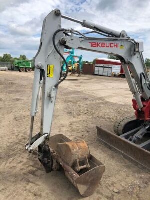 2012 Takeuchi TB228 Mini Digger  - 4