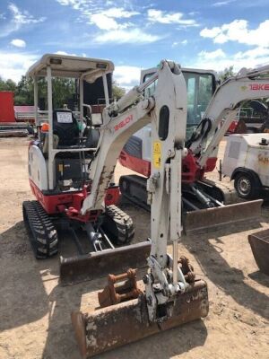 2014 Takeuchi TB216 Mini Digger  - 9