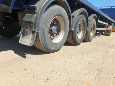 2002 Dennison Flat Extendable Trailer - 3