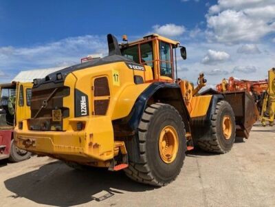 2017 Volvo L220H Wheeled Loader  - 3