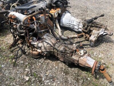 Isuzu 4CYL Diesel Engine & Gearbox - 3