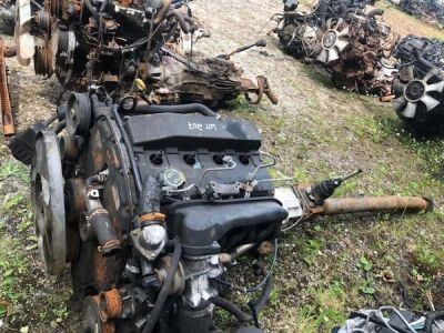 Ford 4 CYL Diesel Engine & Gearbox - 2