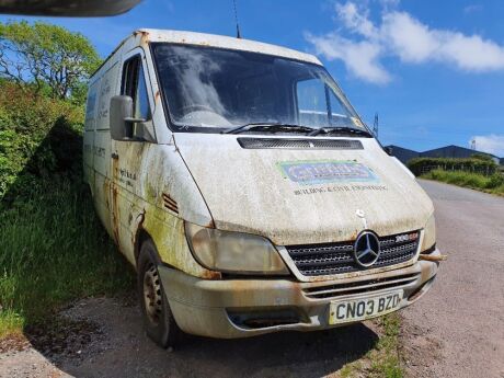 2003 Mercedes Sprinter 208 Van