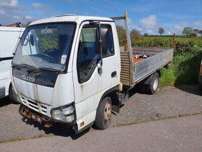 2006 Isuzu NKR 4x2 Dropside Flat - 4