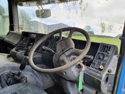 1997 Scania 94D 220 4x2 Chassis Cab - 11
