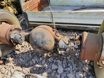 Drive Axle, Drum Brakes - 2