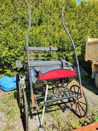 Horse Drawn Tandem Axle Carriage