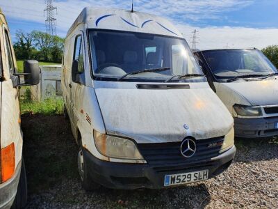 2000 Mercedes Sprinter 208 Van 